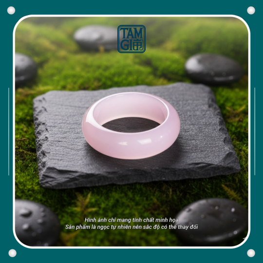 Nhẫn Thạch Anh Hồng – Vật Phẩm Năng Lượng Tình Yêu, Chiêu Tình Duyên & Chữa Lành Cảm Xúc