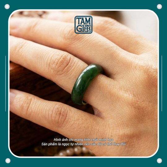 Nhẫn Ngọc Bích Tự Nhiên – Vật Phẩm Năng Lượng Ổn Định, Hộ Thân Vững Chắc 