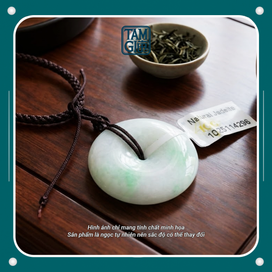 Mặt Đồng Điếu Bạch Ngọc Phớt Xanh – Pháp Khí Chiêu Tài Lộc, Hộ Mệnh & Hút Vượng Khí